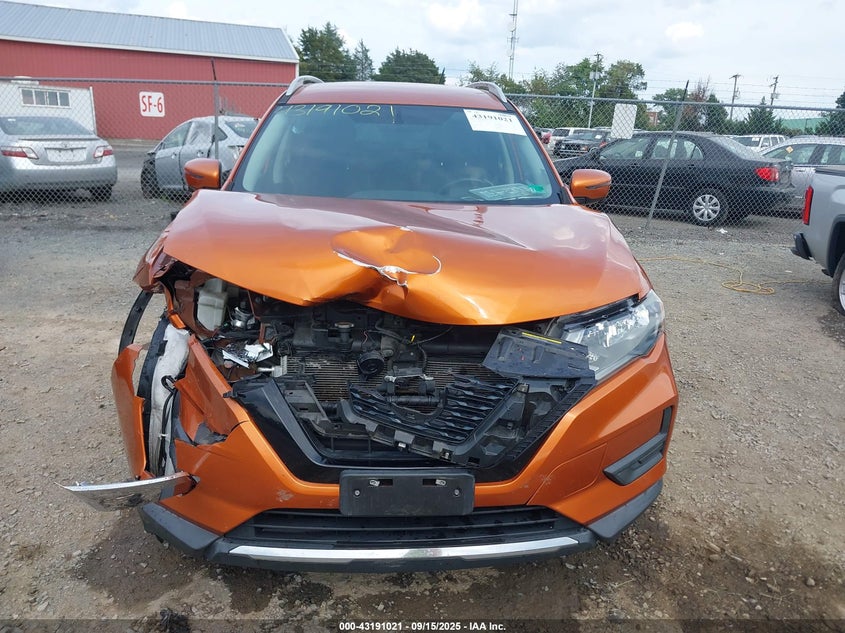 2018 NISSAN ROGUE SV - 5N1AT2MV9JC832798