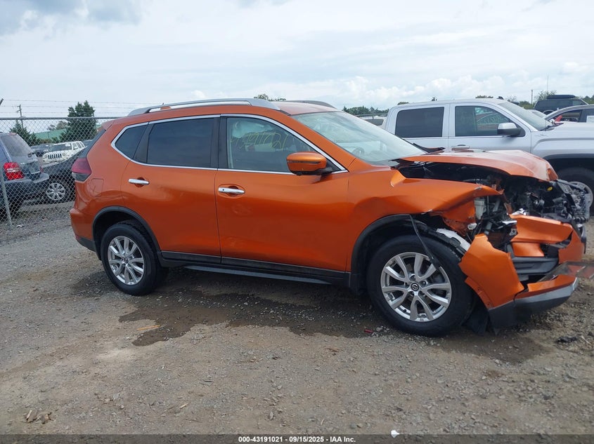 2018 NISSAN ROGUE SV - 5N1AT2MV9JC832798