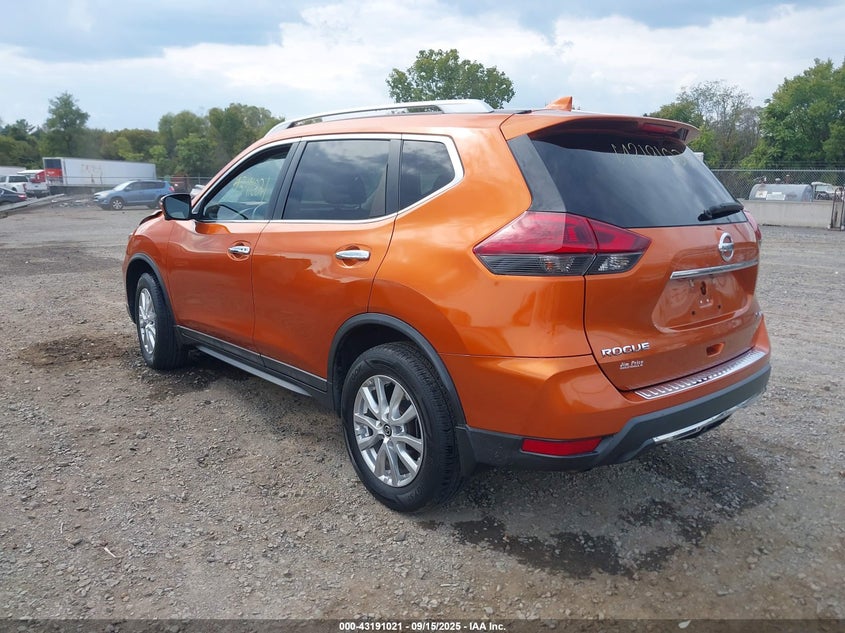 2018 NISSAN ROGUE SV - 5N1AT2MV9JC832798