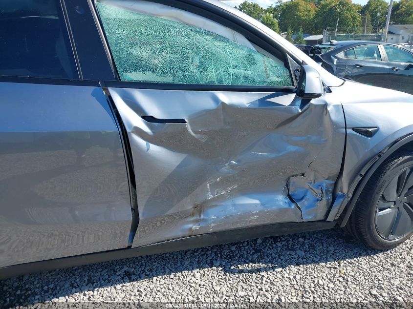 2026 Tesla Model Y Long Range Dual Motor All-Wheel Drive VIN: 7SAYGDED0TA428934 Lot: 43191084