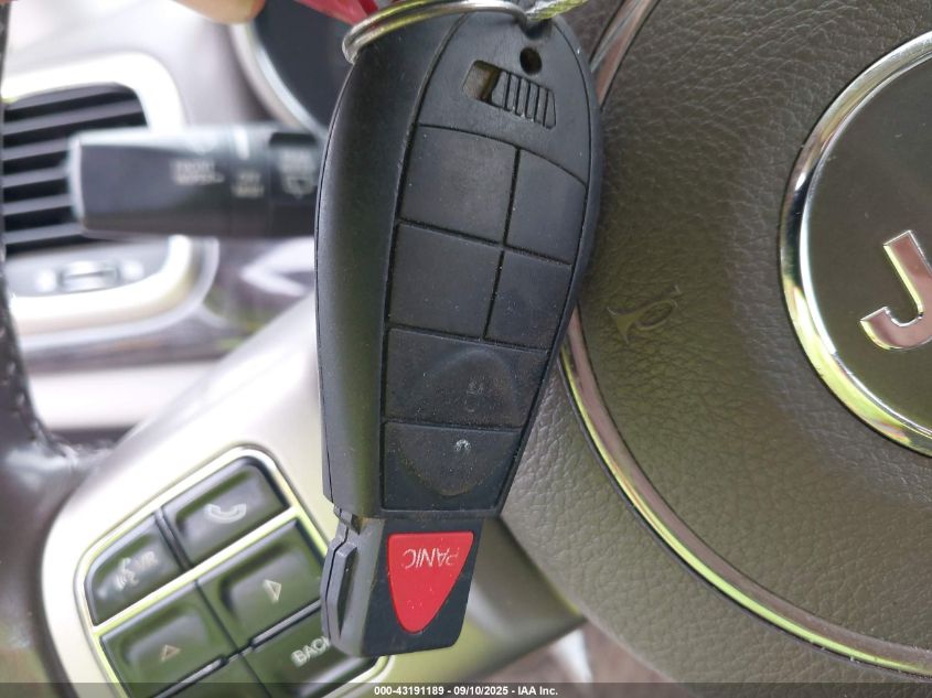 2011 Jeep Grand Cherokee Laredo VIN: 1J4RR4GG8BC558195 Lot: 43191189