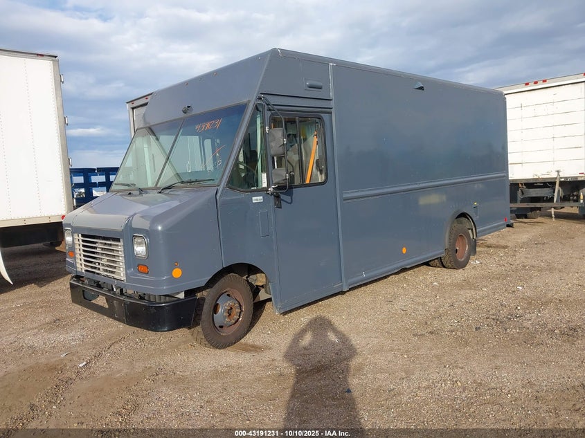 1FC3E4K65KDC48635 2019 FORD ECONOLINE photo no. 2