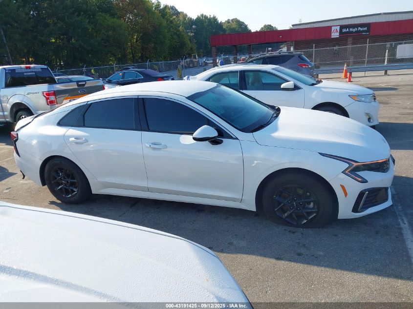 2025 Kia K5 Lxs VIN: KNAG24J7XS5296613 Lot: 43191425