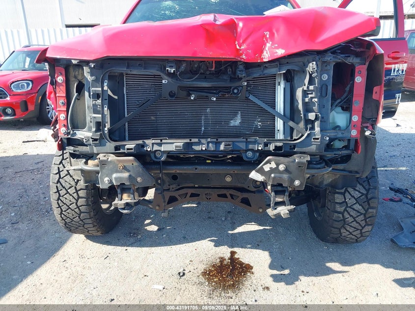 2017 Chevrolet Silverado 1500 2Lt VIN: 3GCUKREC4HG119020 Lot: 43191705