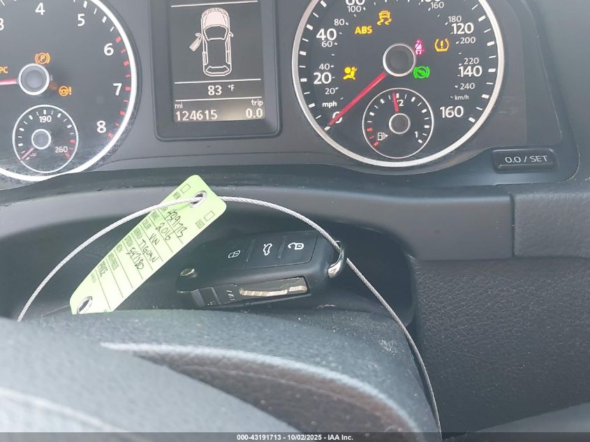 2016 Volkswagen Tiguan S VIN: WVGAV7AX3GW547180 Lot: 43191713