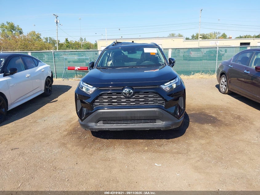 2025 TOYOTA RAV4 XLE - 2T3P1RFV7SC532185