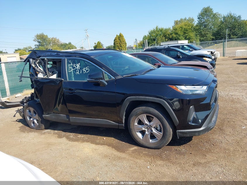 2025 TOYOTA RAV4 XLE - 2T3P1RFV7SC532185