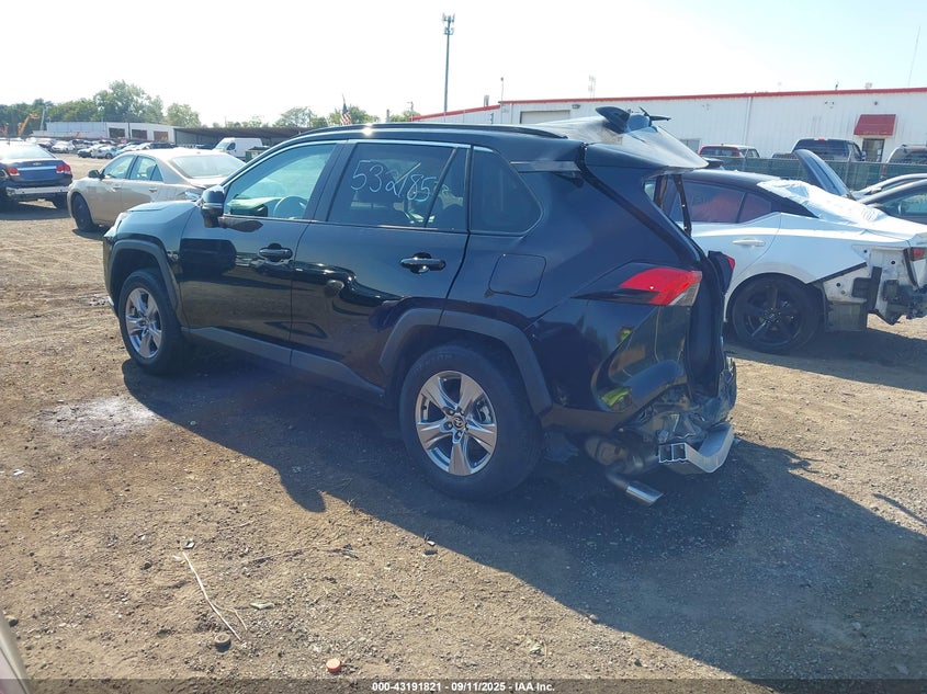 2025 TOYOTA RAV4 XLE - 2T3P1RFV7SC532185
