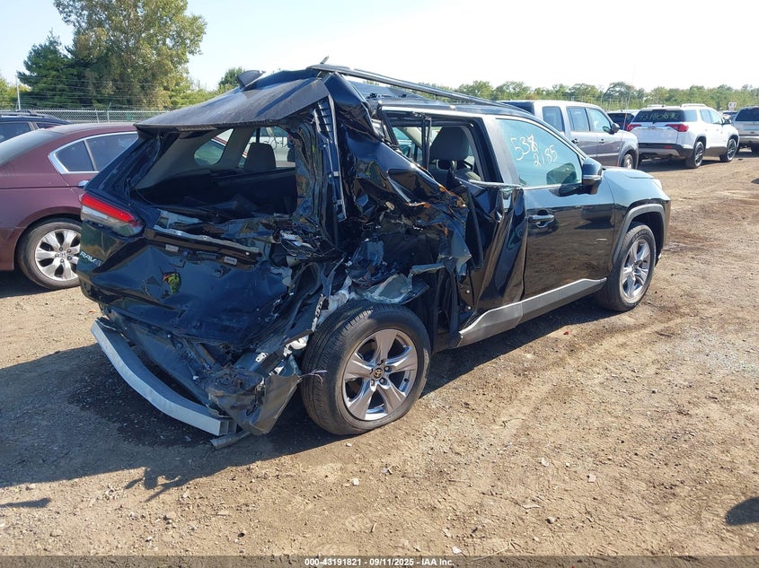 2025 TOYOTA RAV4 XLE - 2T3P1RFV7SC532185