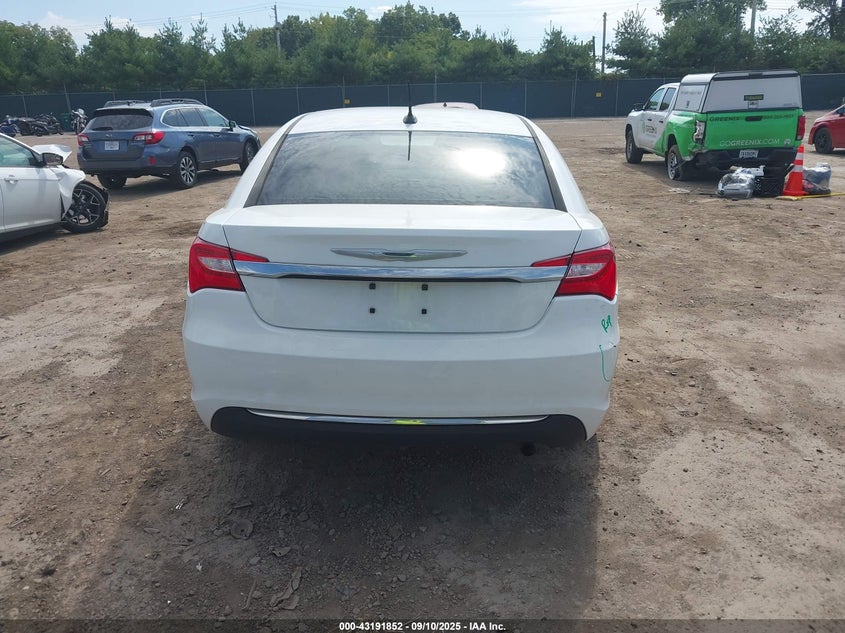 2012 Chrysler 200 Touring VIN: 1C3CCBBB9CN288370 Lot: 43191852