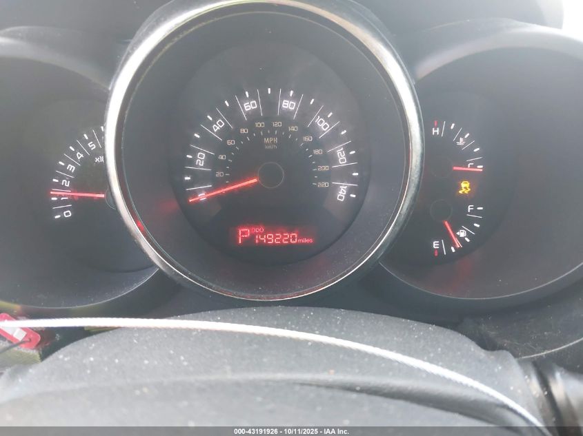 2011 Kia Soul + VIN: KNDJT2A23B7306059 Lot: 43191926