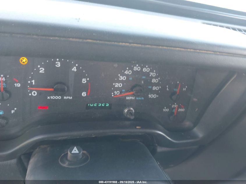 2005 Jeep Wrangler X VIN: 1J4FA39SX5P340004 Lot: 43191988