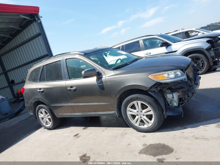 2012 Hyundai Santa Fe Limited V6 VIN: 5XYZKDAG3CG141356 Lot: 43192062