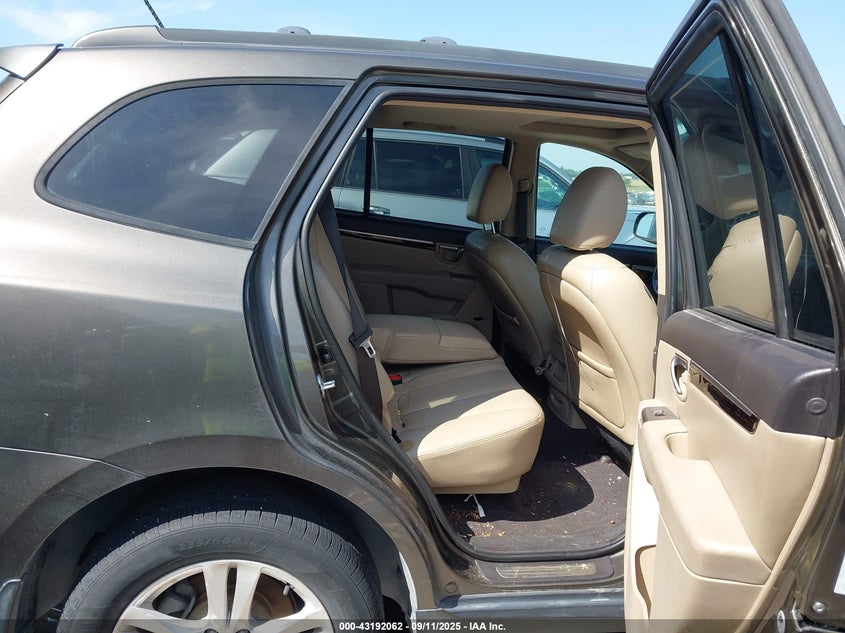 2012 Hyundai Santa Fe Limited V6 VIN: 5XYZKDAG3CG141356 Lot: 43192062