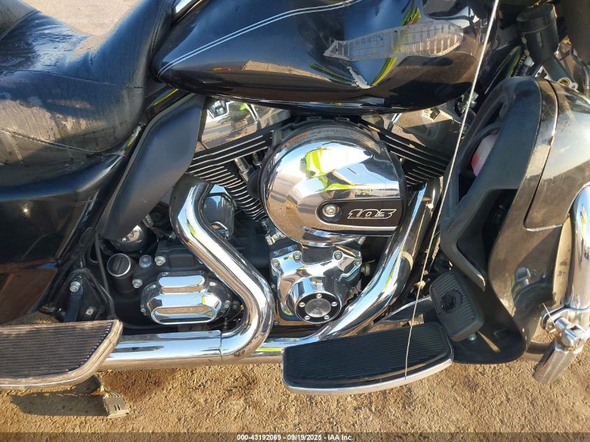 2014 Harley-Davidson Flhtcutg Tri Glide Ultra VIN: 1HD1MAL12EB856512 Lot: 43192069