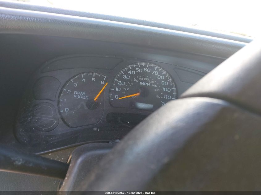 2005 GMC Sierra 1500 Work Truck VIN: 1GTEC14X45Z119117 Lot: 43192252