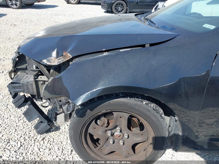 2010 Ford Fusion Se VIN: 3FAHP0HA9AR335230 Lot: 43192288