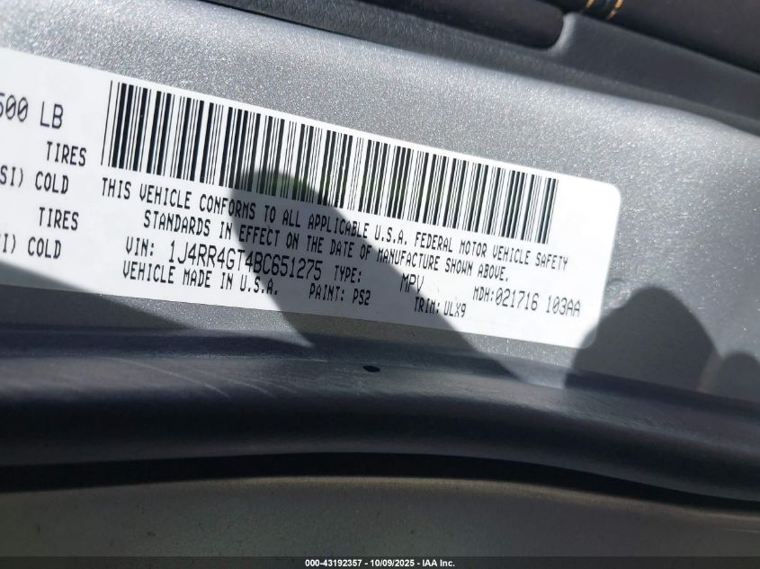 2011 Jeep Grand Cherokee Laredo VIN: 1J4RR4GT4BC651275 Lot: 43192357