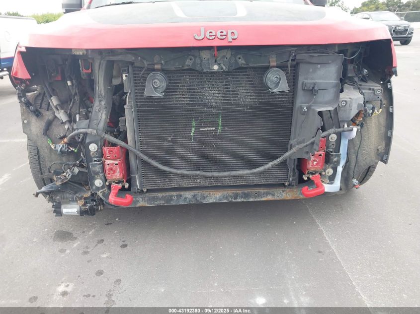 2017 Jeep Grand Cherokee Trailhawk 4X4 VIN: 1C4RJFLG4HC694878 Lot: 43192380