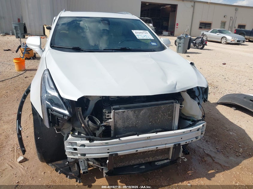 1GYKNCRS0HZ119894 2017 CADILLAC XT5 photo no. 13