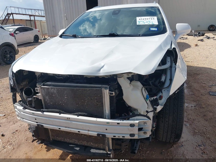 1GYKNCRS0HZ119894 2017 CADILLAC XT5 photo no. 19