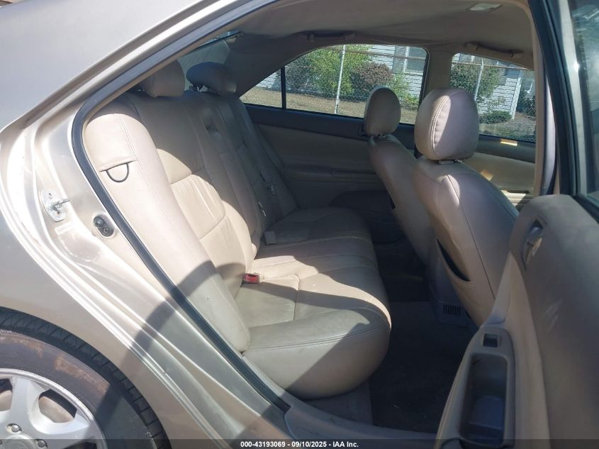 2002 Toyota Camry Le VIN: 4T1BE32K22U545537 Lot: 43193069