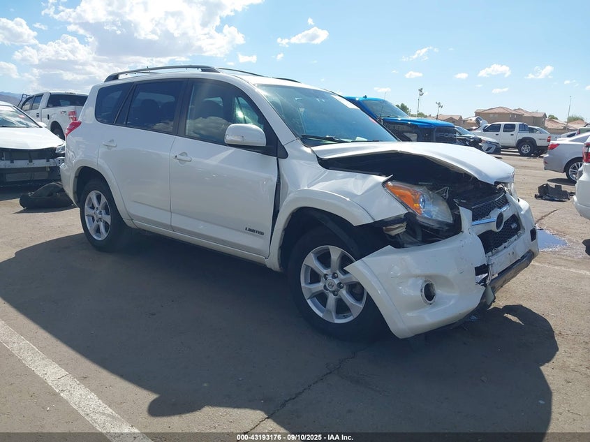TOYOTA RAV4 LIMITED V6