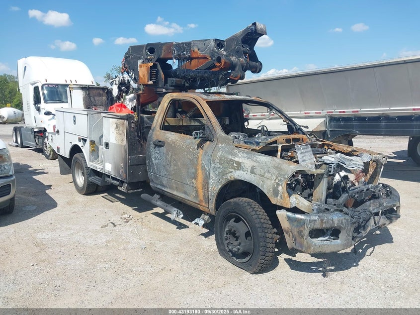 2019 Ram 5500 Chassis Tradesman/Slt null truck diesel 3C7WRNBL8KG575176 photo #1