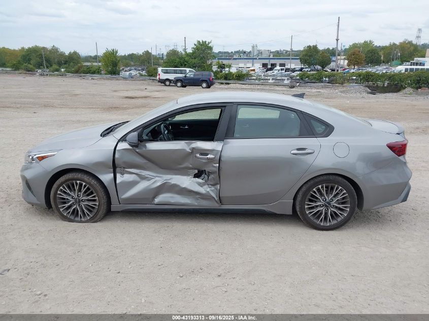 2022 Kia Forte Gt-Line VIN: 3KPF54AD9NE491140 Lot: 43193313