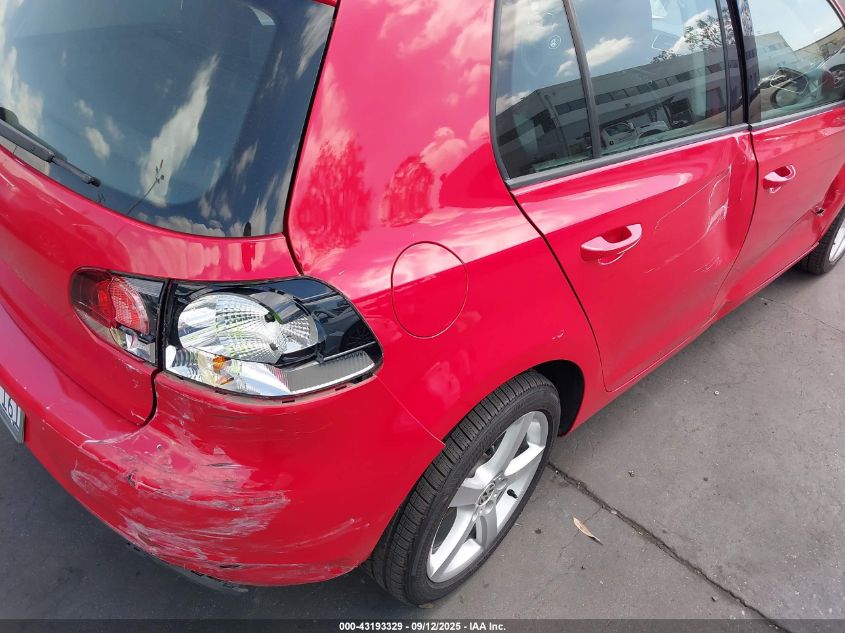 2014 Volkswagen Golf 2.5L VIN: WVWDB7AJ1EW006910 Lot: 43193329