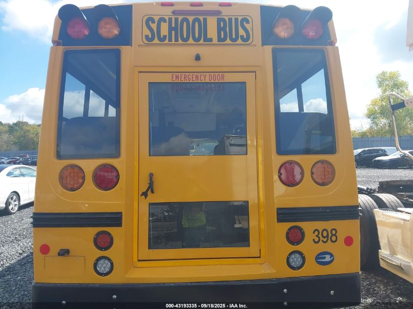 2023 GMC Savana Cutaway Work Van VIN: 1GD37SB73P1133317 Lot: 43193335