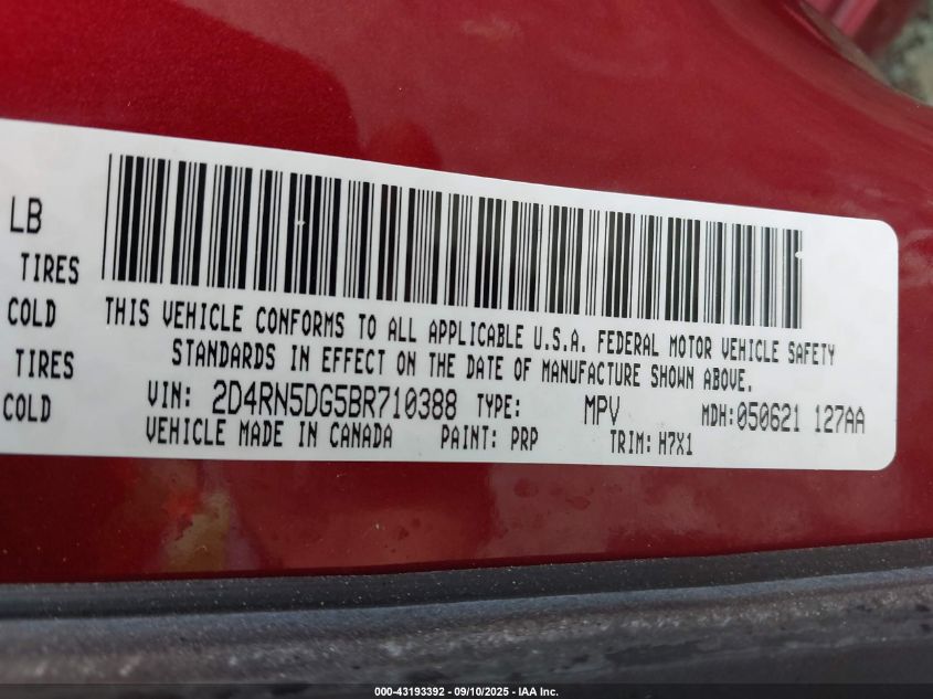 2011 Dodge Grand Caravan Crew VIN: 2D4RN5DG5BR710388 Lot: 43193392