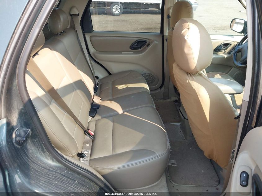 2003 Ford Escape Xlt VIN: 1FMYU93133KA07030 Lot: 43193437