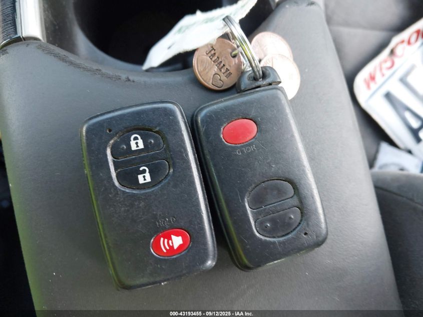 2013 Toyota Prius Two VIN: JTDKN3DU9D1651586 Lot: 43193455