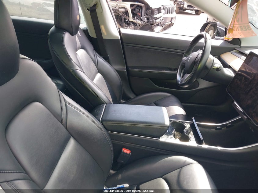 2019 Tesla Model 3 Other Lot 111043193606 Vin 5YJ3E1EA2KF306028
