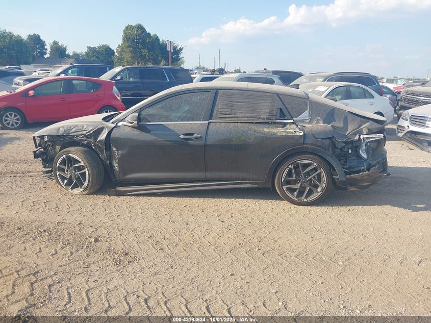 2025 Kia K4 Gt-Line VIN: 3KPFW4DE3SE062587 Lot: 43193634