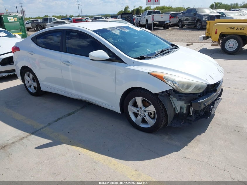 2013 HYUNDAI ELANTRA GLS - 5NPDH4AE3DH274992