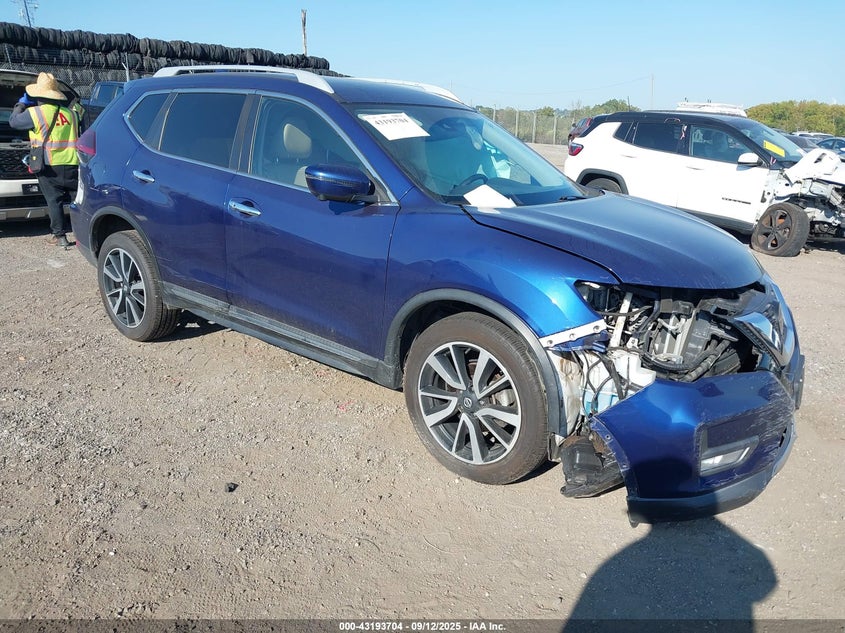 2020 NISSAN ROGUE SL INTELLIGENT AWD - 5N1AT2MV0LC745245