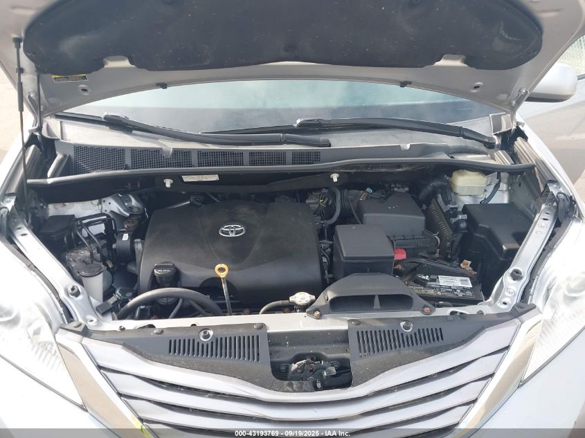 2017 Toyota Sienna Xle 8 Passenger VIN: 5TDYZ3DC2HS872624 Lot: 43193769