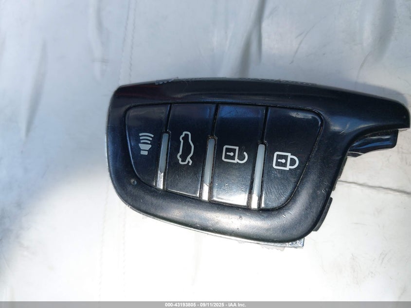 2018 JEEP RENEGADE LATITUDE FWD - ZACCJABB5JPJ27379