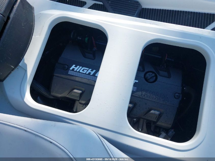 2023 Yamaha Vx Deluxe VIN: 00000YAMA1442G323 Lot: 43193865