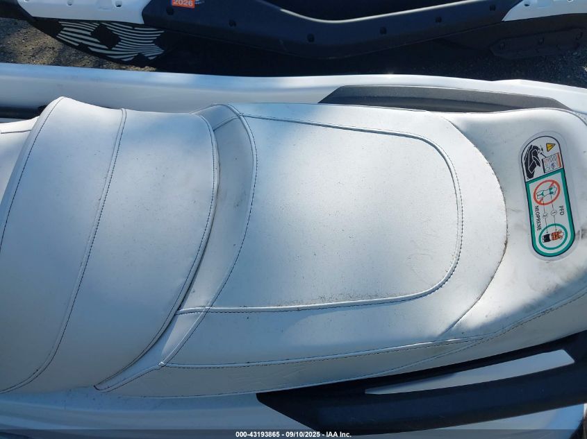 2023 Yamaha Vx Deluxe VIN: 00000YAMA1442G323 Lot: 43193865