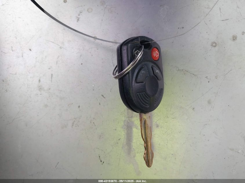 2010 Ford Fusion Hybrid VIN: 3FADP0L32AR199207 Lot: 43193870