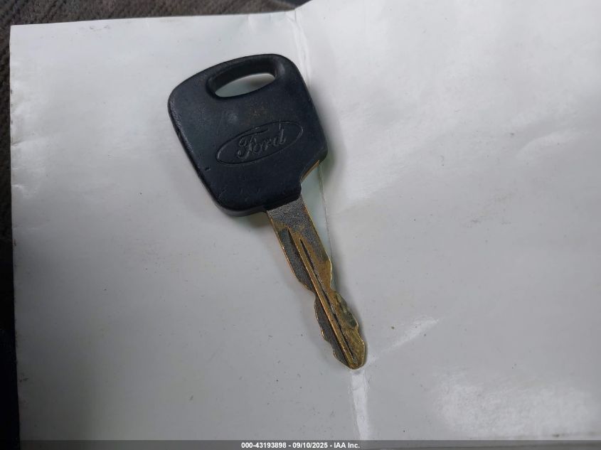 2001 Ford F-150 King Ranch Edition/Lariat/Xlt VIN: 1FTRW08W61KE31947 Lot: 43193898