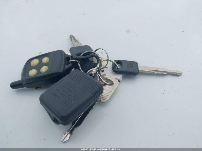 2005 Ford F-350 Lariat/Xl/Xlt VIN: 1FTWW33Y65EC70663 Lot: 43193942