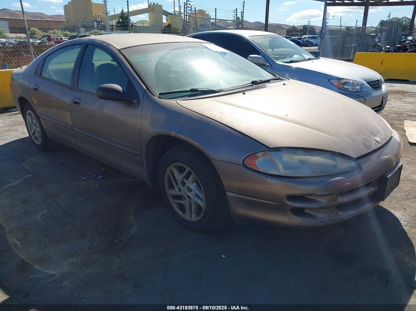2B3HD46R2YH262857 2000 Dodge Intrepid auction photo 1