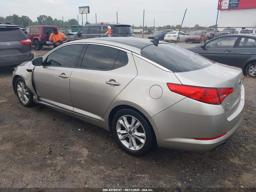 KNAGN4A67B5162477 2011 KIA OPTIMA photo no. 3