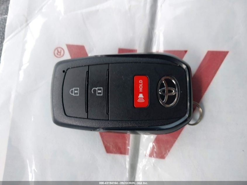 2025 Toyota Prius Xle VIN: JTDACAAUXS3055401 Lot: 43194164