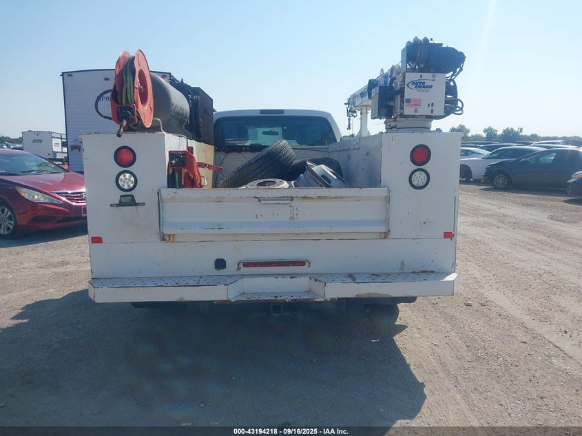 2013 Ford F-350 Chassis Xl VIN: 1FD8X3GT7DEB48148 Lot: 43194218