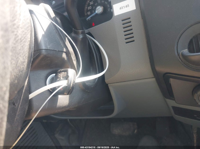 2013 Ford F-350 Chassis Xl VIN: 1FD8X3GT7DEB48148 Lot: 43194218